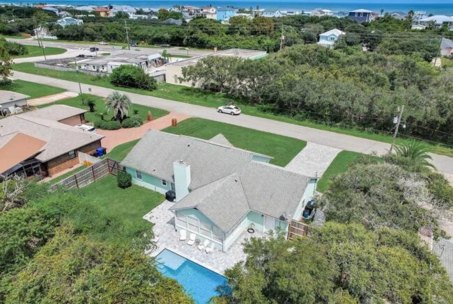 Salty Shores short walk to the beach