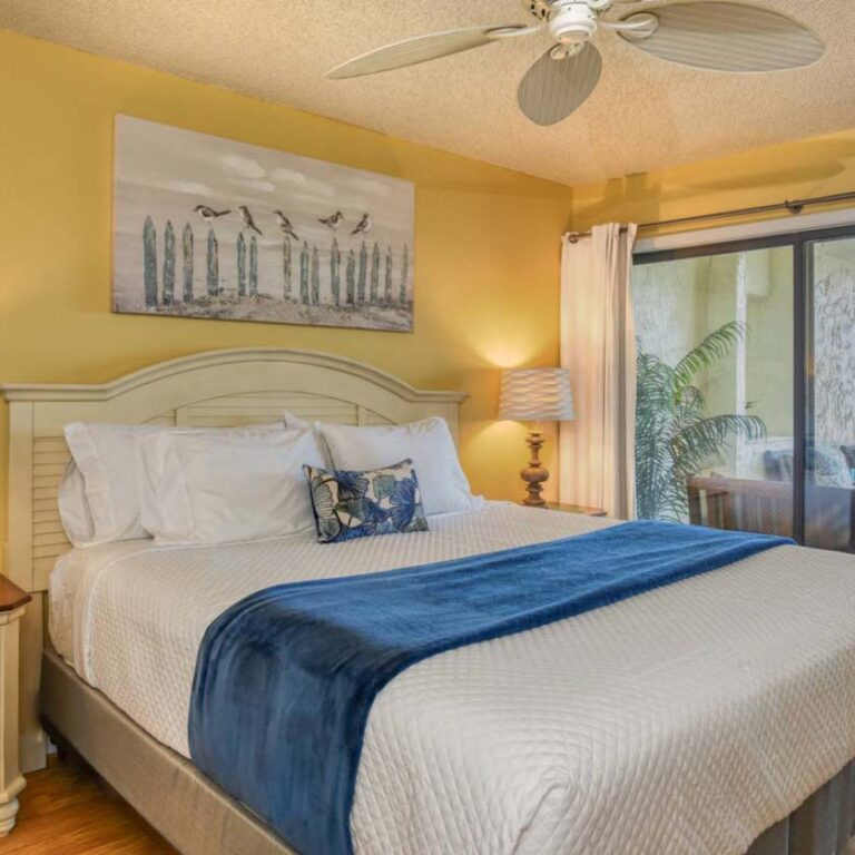 Colony Reef 3203 king bed